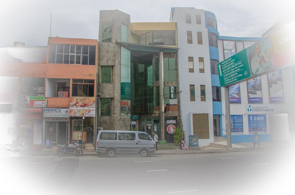 Backpack Lanka Hostel Colombo Exterior foto